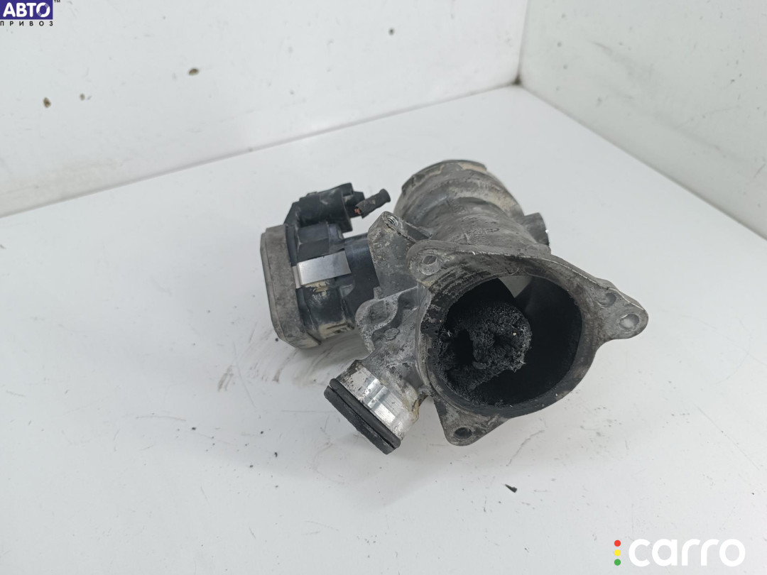 6460900154 Заслонка дроссельная Mercedes C W203 2004г. - фото №3