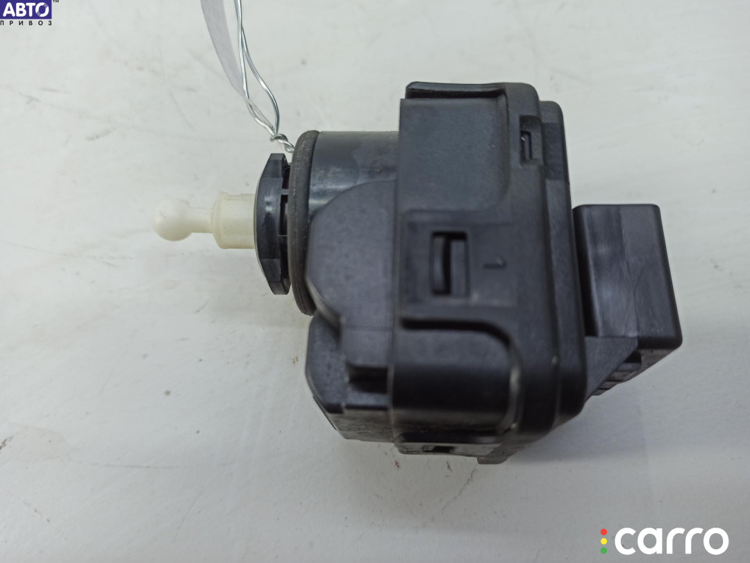 8L0941295 Корректор фар Audi A6 C5 (1997-2005) 1998г. - фото №2