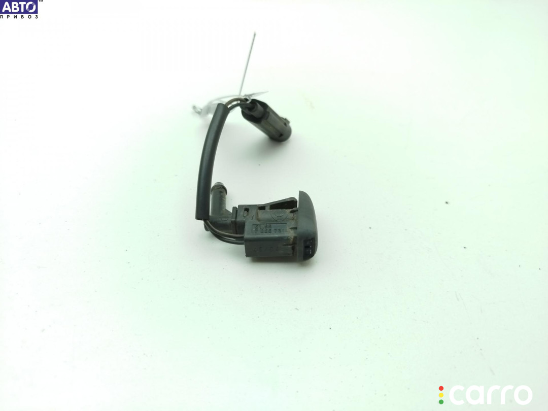 7056731 Форсунка омывателя BMW 3 E46 (1998-2006) 2004г. - фото №1