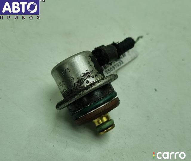 0280160575 Регулятор давления топлива Volkswagen Passat B5 2000г. - фото №1