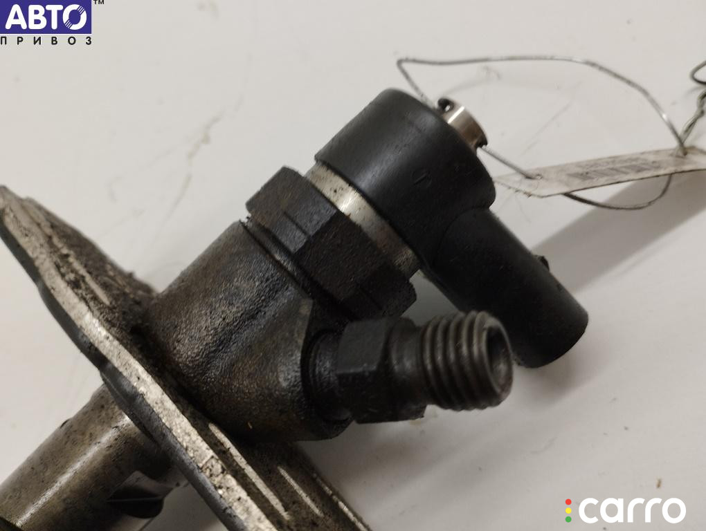 057130277M Форсунка топливная Audi A8 D3 (2002-2010) 2003г. - фото №2