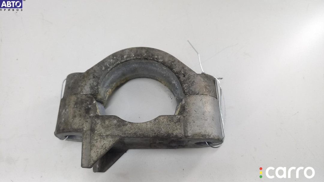 6776210, 6777870 Крепление втулки стабилизатора переднего BMW 5 F10/F11/GT F07 2012г. - фото №1