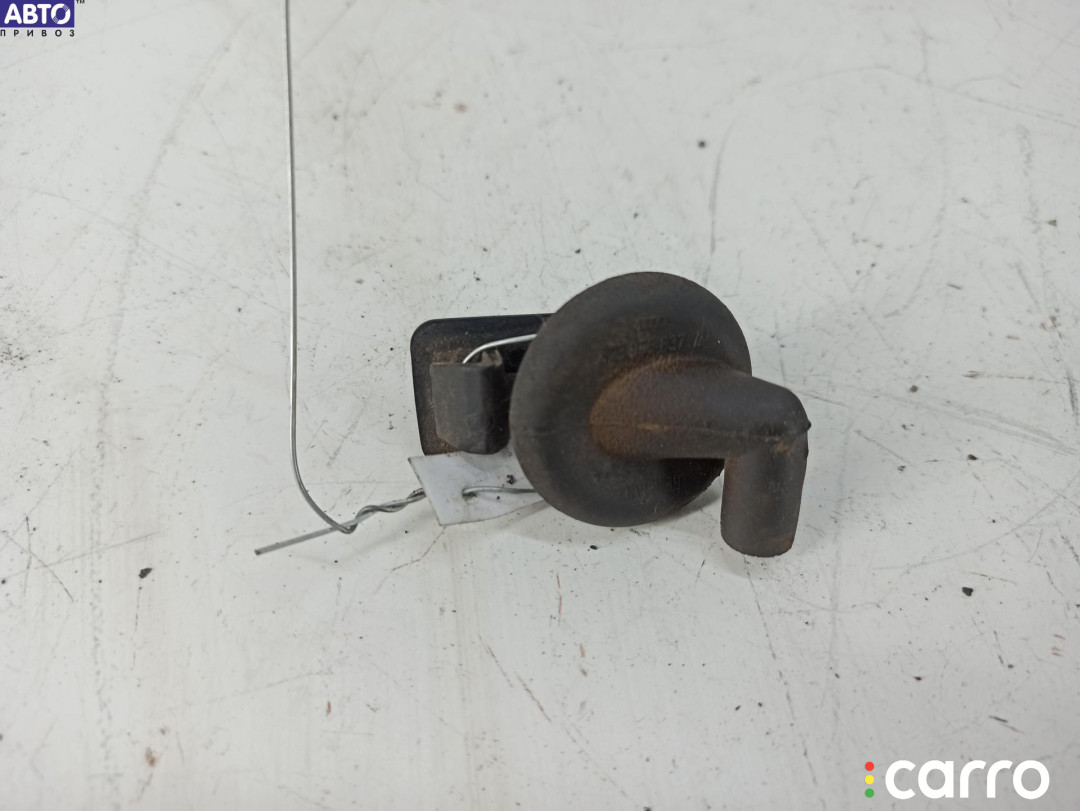 8D0955988 Форсунка омывателя Audi A4 B5 (1994-2001) 1998г. - фото №2