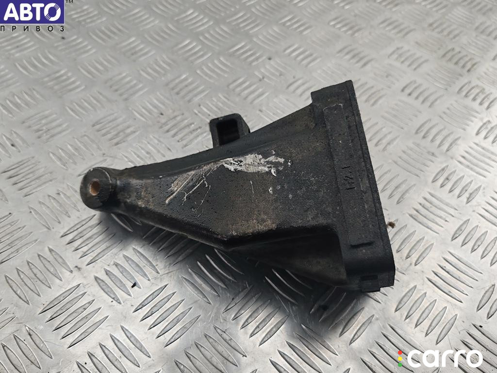 6462230204 Кронштейн двигателя опорный Mercedes Vito W639 (2003-2014) 2006г. - фото №2