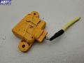 09133280 Датчик удара (Airbag) Opel Astra G 2001г. - фото №2