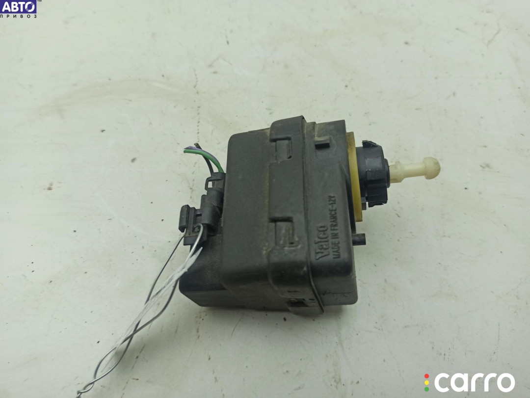 8200134594 Корректор фар Renault Megane 2 (2002-2008) 2003г. - фото №1