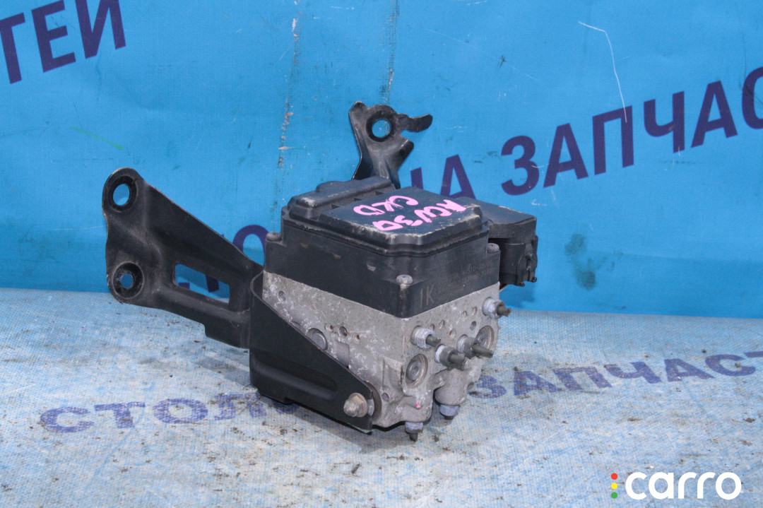 Блок ABS TOYOTA CAMRY - фото №1