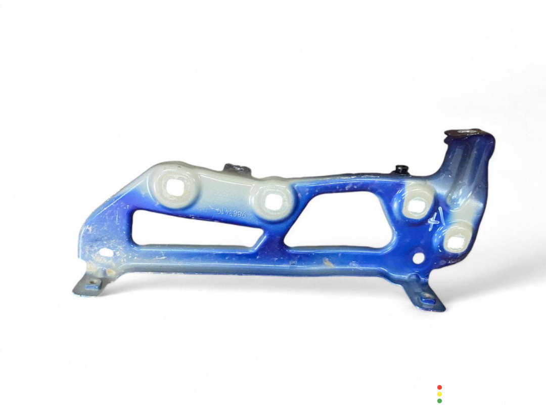 41009629118, 9629118 Крепления ( кронштейн ) крыла передний правый BMW X1 U11 2022г. - фото №2