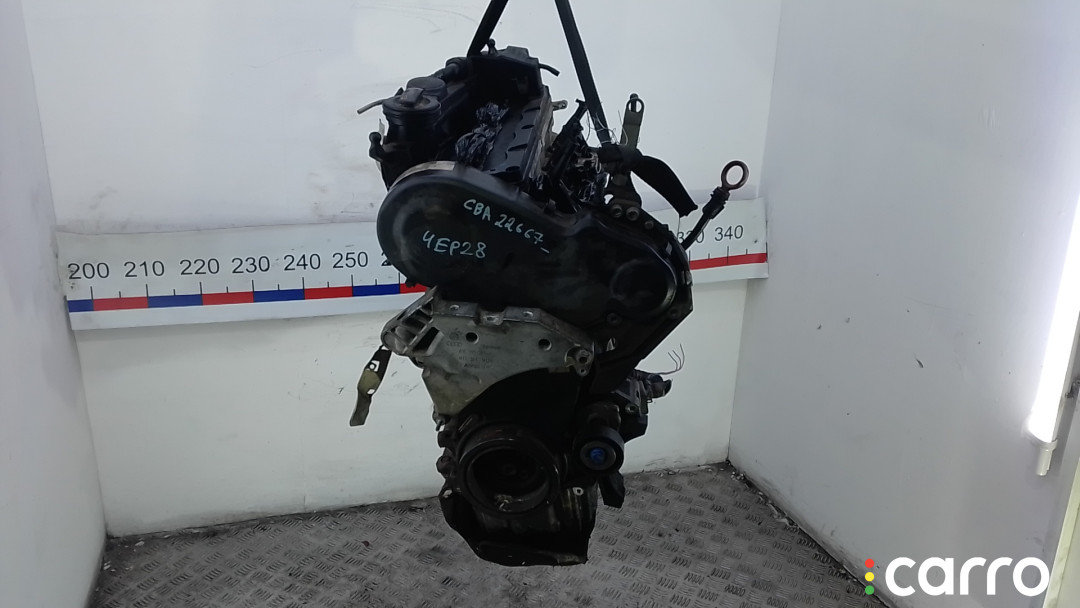 CBAB, CBA, 03L100090 Двигатель дизельный VOLKSWAGEN PASSAT CC 2010г. - фото №1