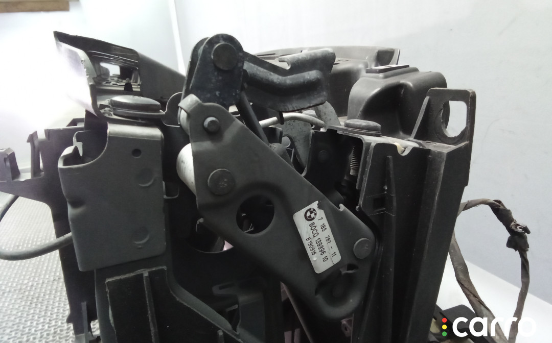 Передняя панель крепления облицовки (телевизор) BMW 5 F10/F11 F10/F11 2010г. - фото №10