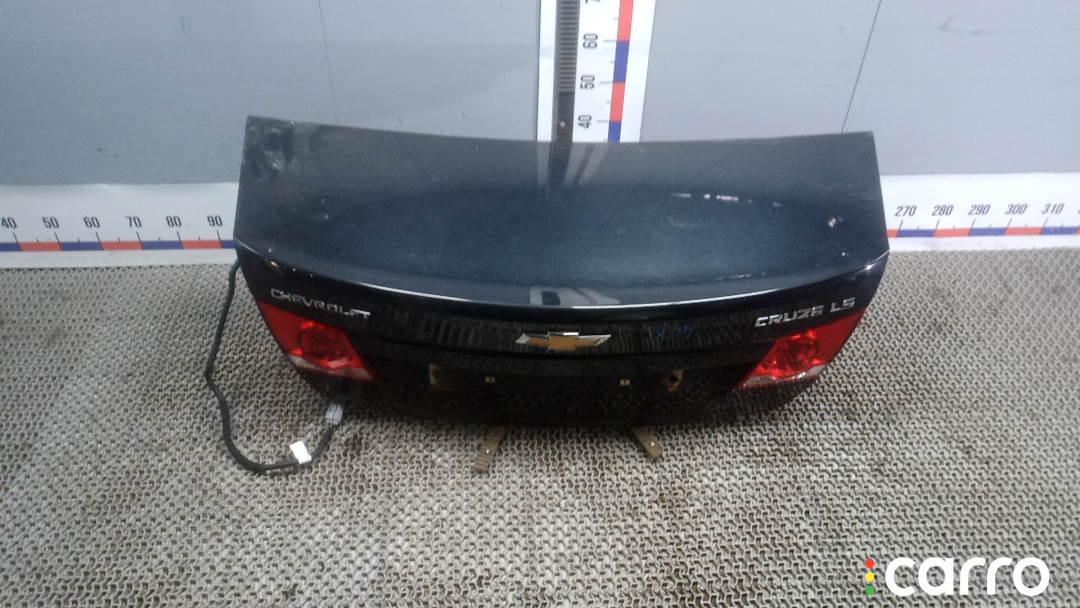 95950847 Крышка багажника CHEVROLET CRUZE J300 J300 2010г. - фото №1