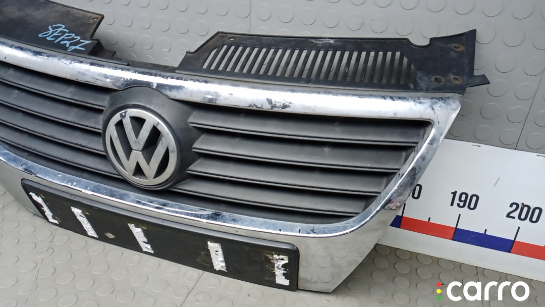 Решетка радиатора VOLKSWAGEN PASSAT B6 B6 2008г. - фото №2