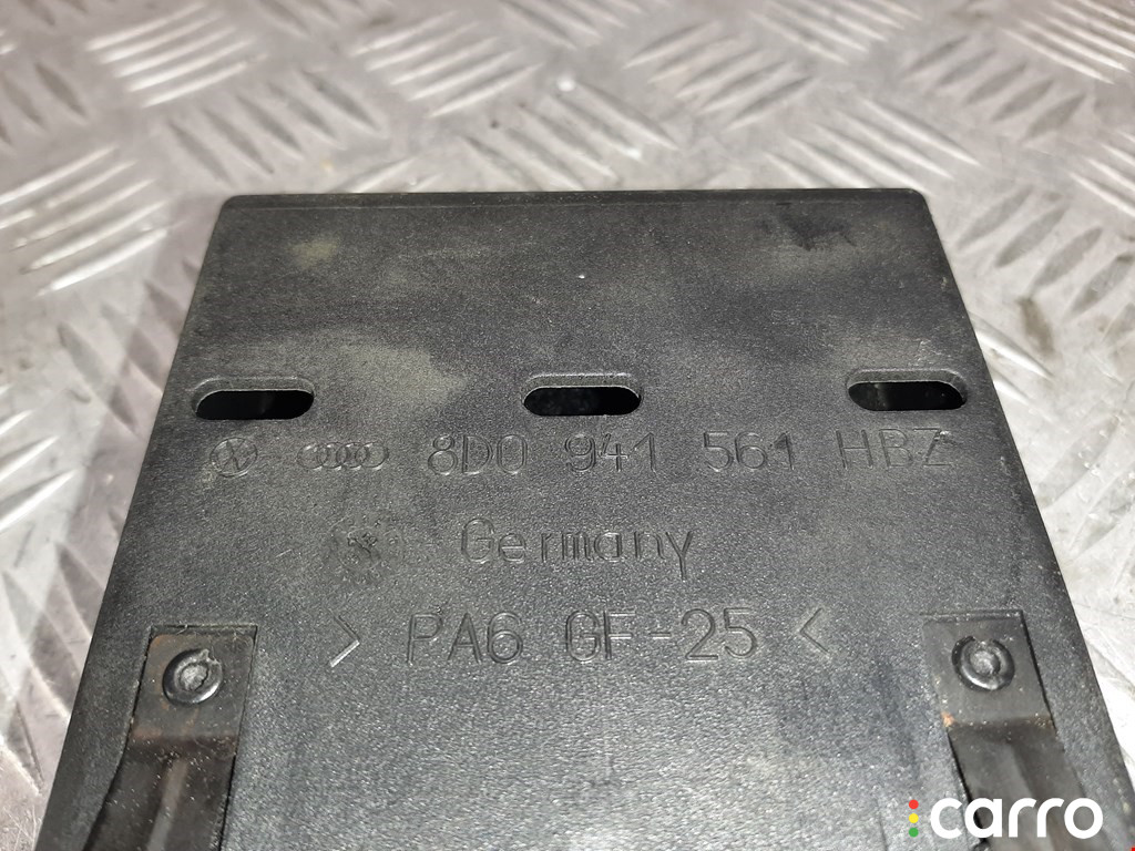 8D0941561HBZ, 8D094156101C Бардачок Audi A4 1995г. - фото №3