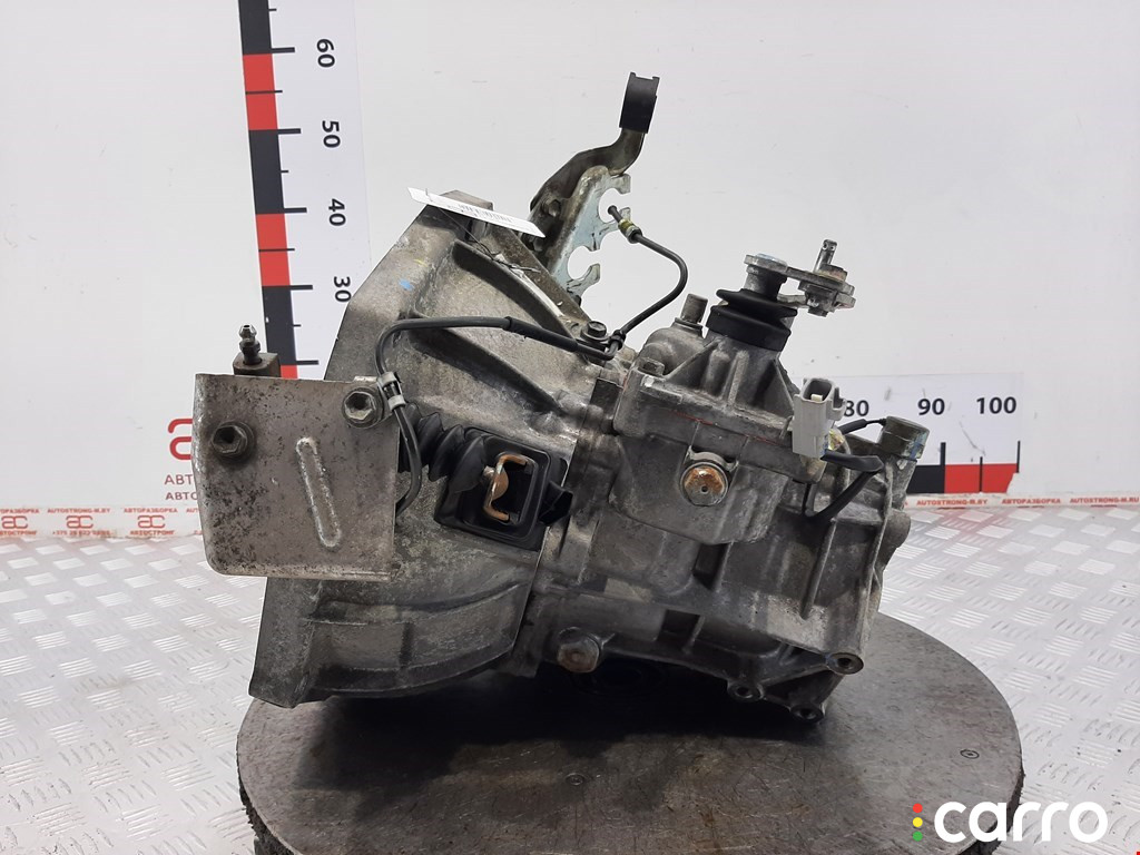 3030052A70 КПП механическая (МКПП) 5-ступенчатая Toyota Yaris 2004г. - фото №5