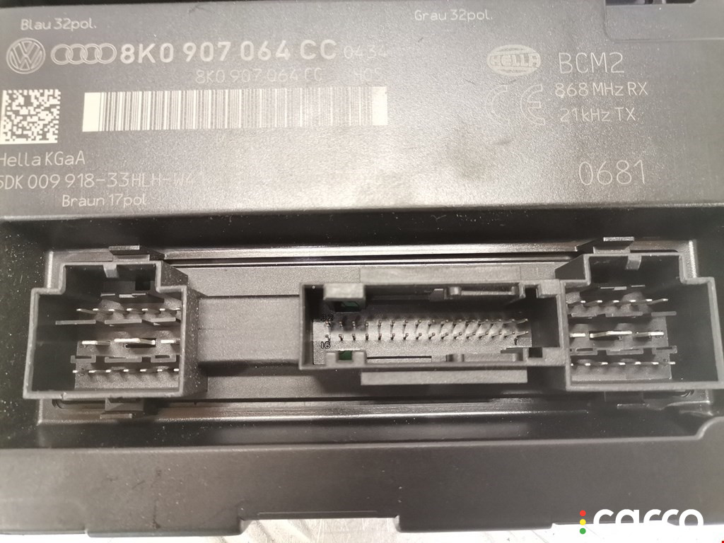 8K0907064CC, 5DK00991833 Блок комфорта Audi A4 2010г. - фото №4