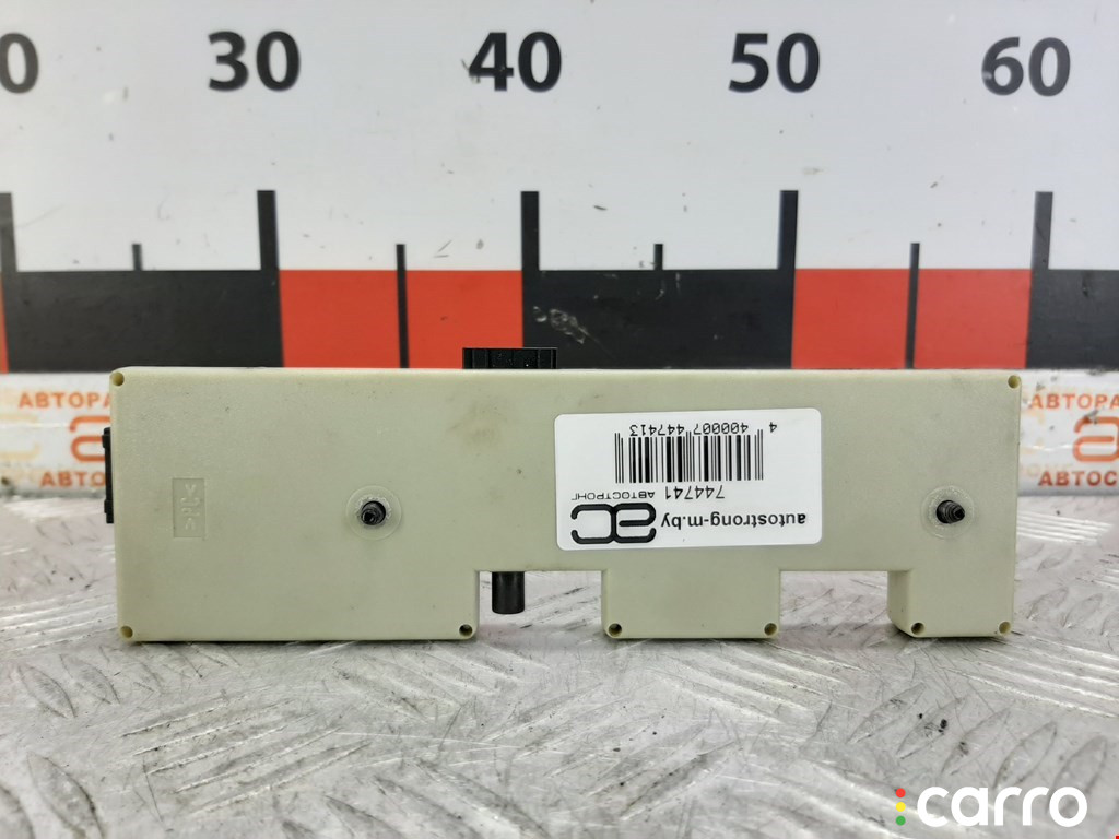 65209187643 Усилитель антенны BMW 3 E90/E91/E92/E93 2008г. - фото №3