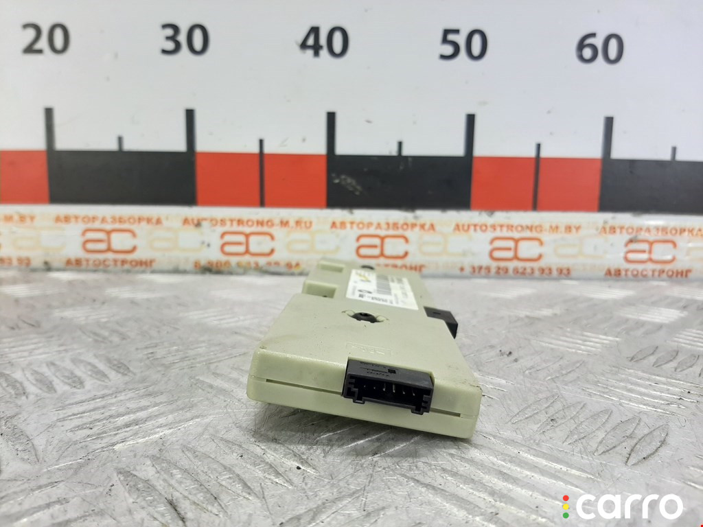 65209187643 Усилитель антенны BMW 3 E90/E91/E92/E93 2008г. - фото №4