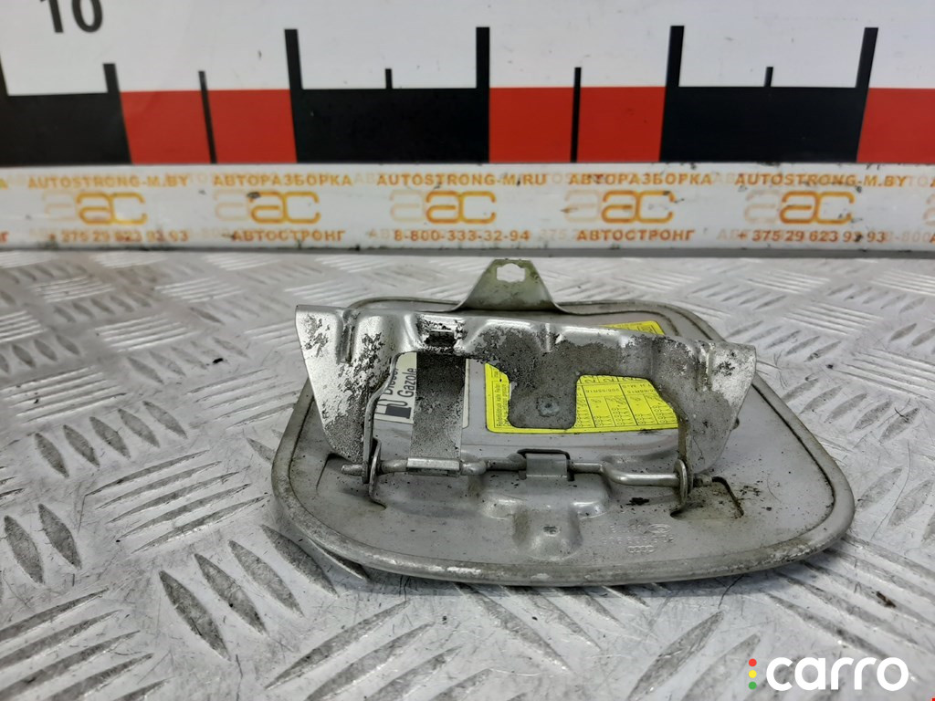 8D5809905B, 6D5809905 Лючок топливного бака Audi A4 1999г. - фото №3
