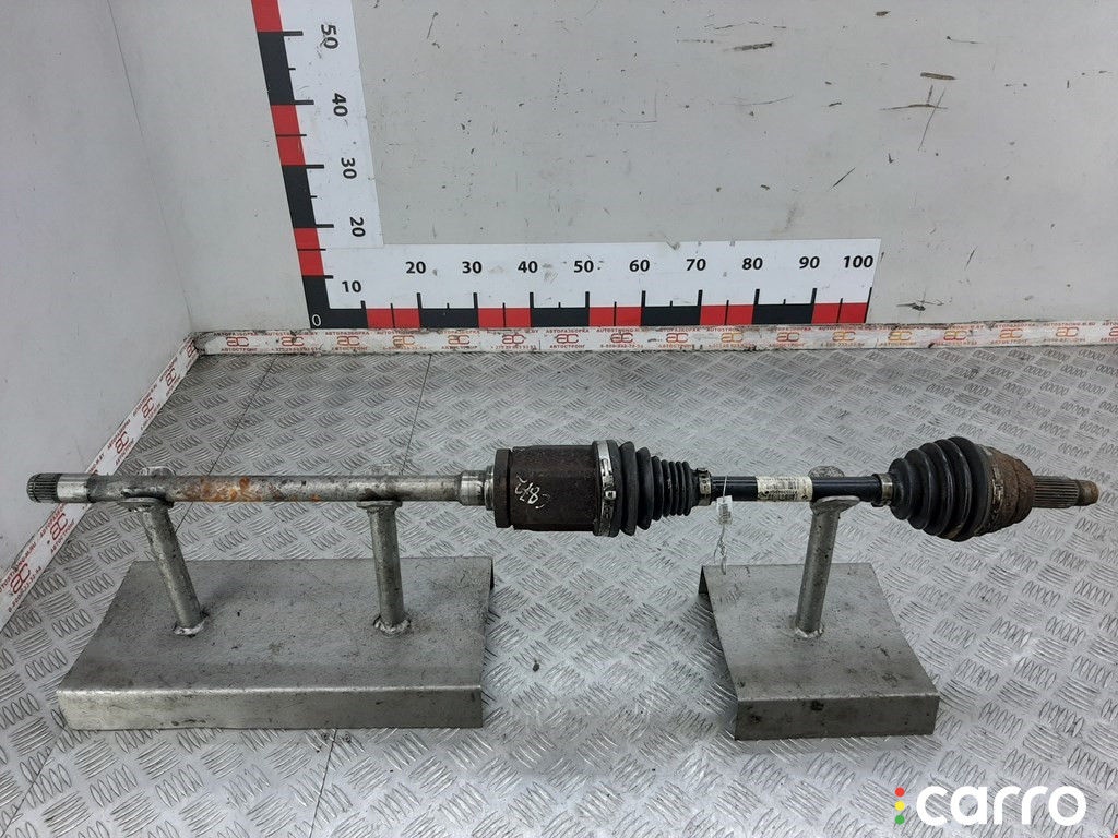 31607622884, P755394604 Полуось передняя правая (приводной вал, ШРУС) BMW X5 E70 2007г. - фото №1