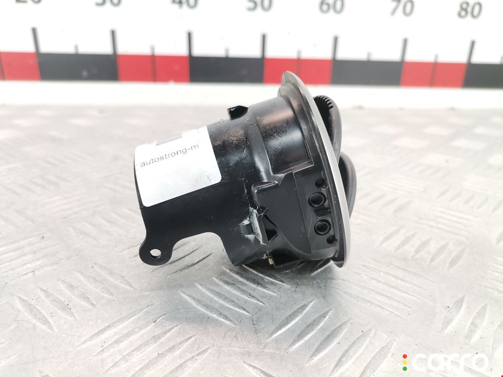 B32H64730B, BP4KGM731 Дефлектор обдува салона Mazda 3 2006г. - фото №4