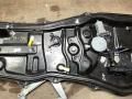 69641-08020, 6980408010, 85720-08020 стеклоподъемник задний левый Toyota Sienna 2 2007г. - фото №3
