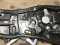 69641-08020, 6980408010, 85720-08020 стеклоподъемник задний левый Toyota Sienna 2 2007г. - фото №3