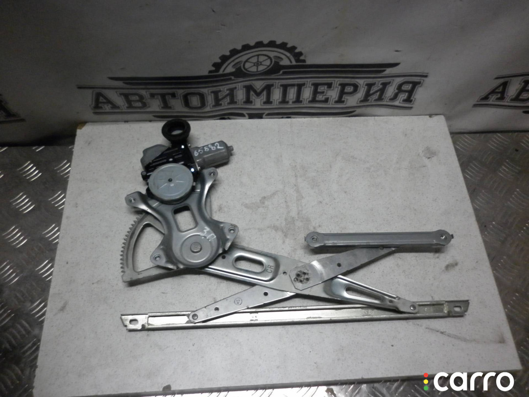 69801-21020, 85710-47070, 85710-47130, 85710-47160 Стеклоподъемник электрический задний правый Toyota Prius V 2012г. - фото №2