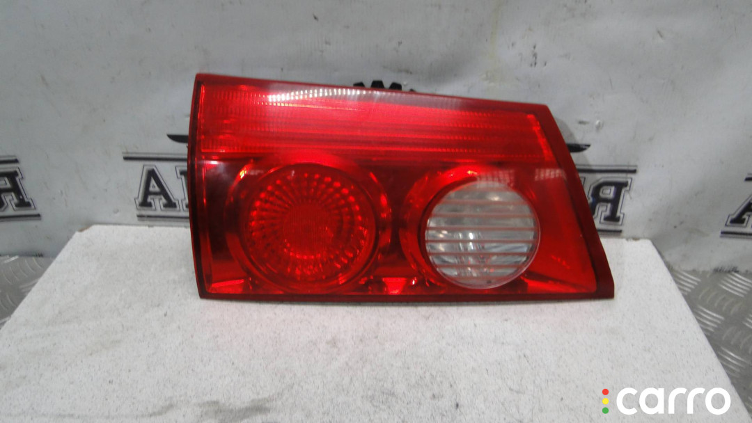 81680-AE020 фонарь крышки багажника левый Toyota Sienna 2 2007г. - фото №3