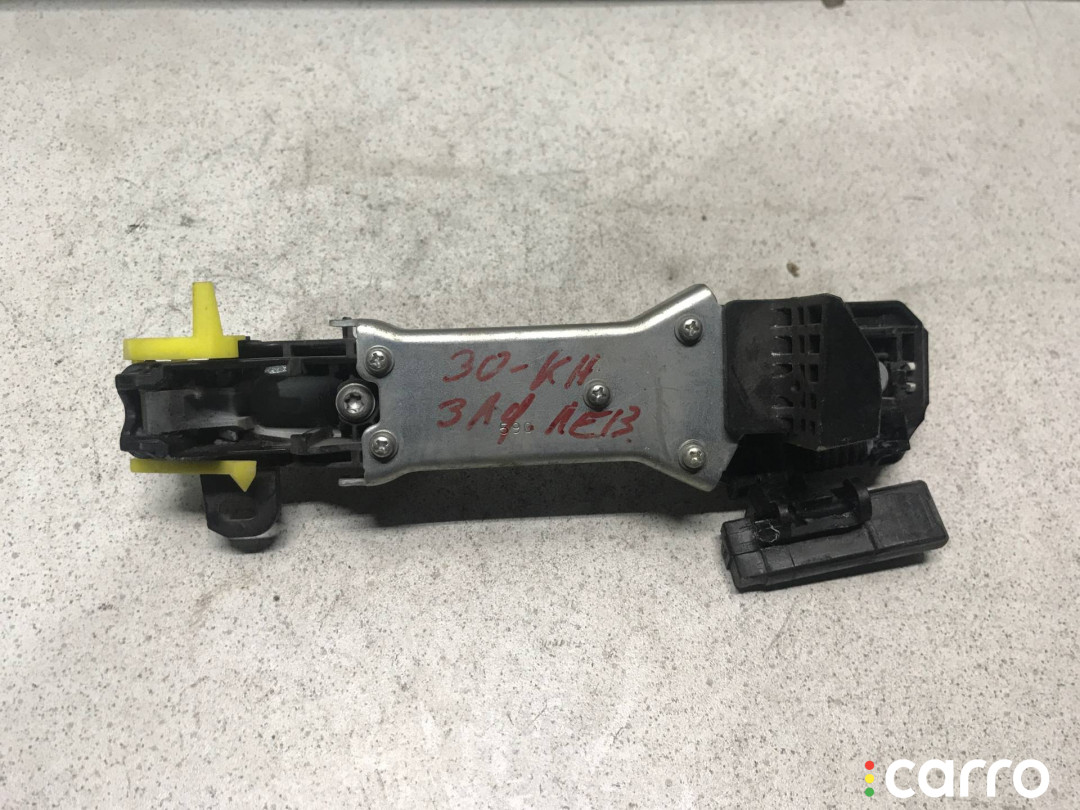 69211-74020, 6920447020, 69227-47010 ручка наружная двери задней левой Toyota Prius 3 2010г. - фото №3