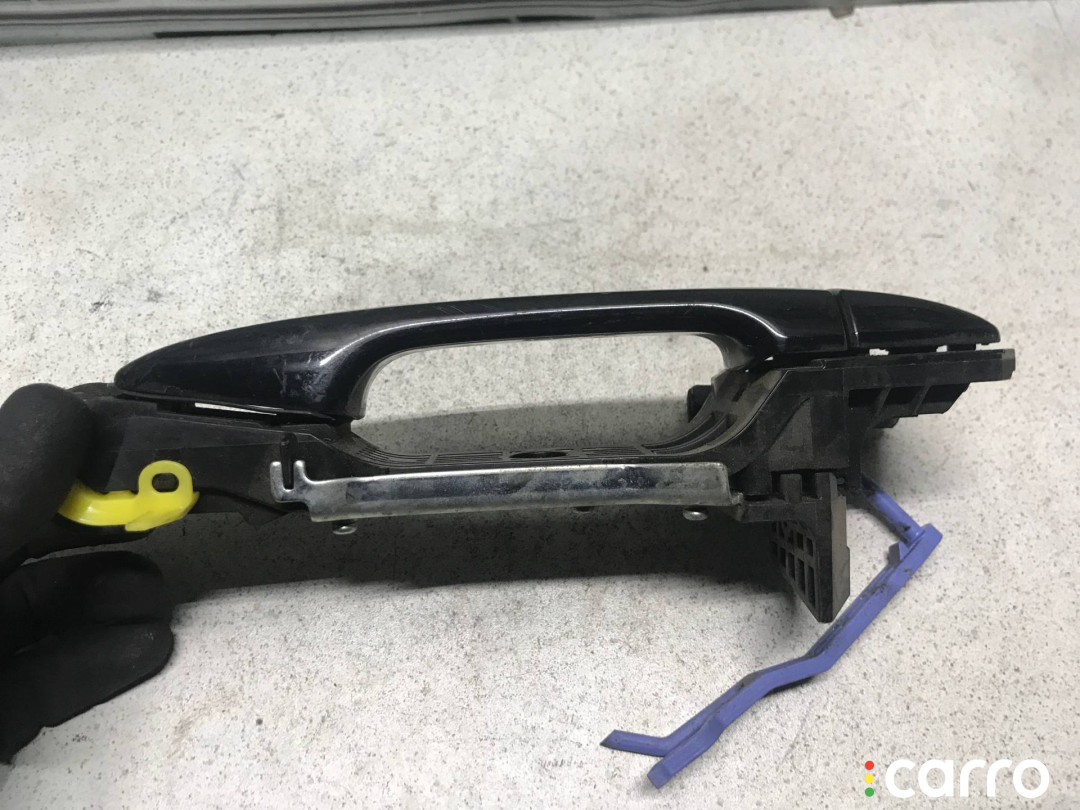 69211-74020, 6920447020, 69227-47010 ручка наружная двери задней левой Toyota Prius 3 2010г. - фото №2