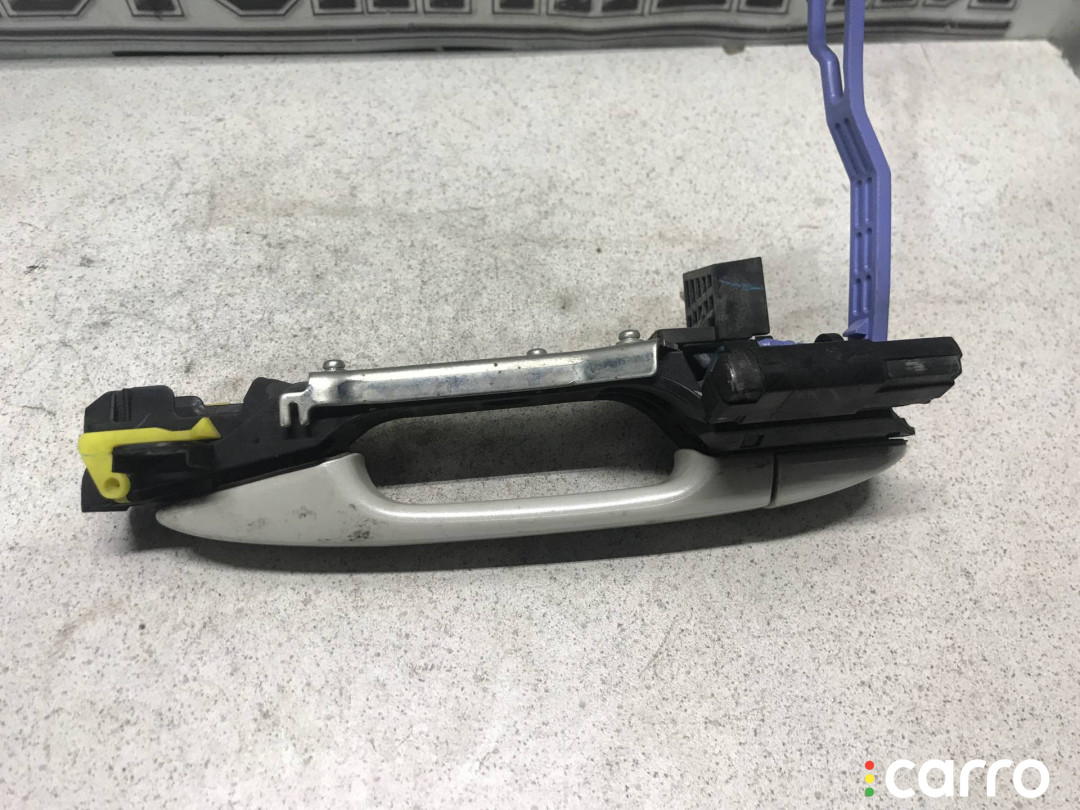 69211-74020, 6920447020, 69227-47010 ручка наружная двери задней левой Toyota Prius 3 2010г. - фото №3
