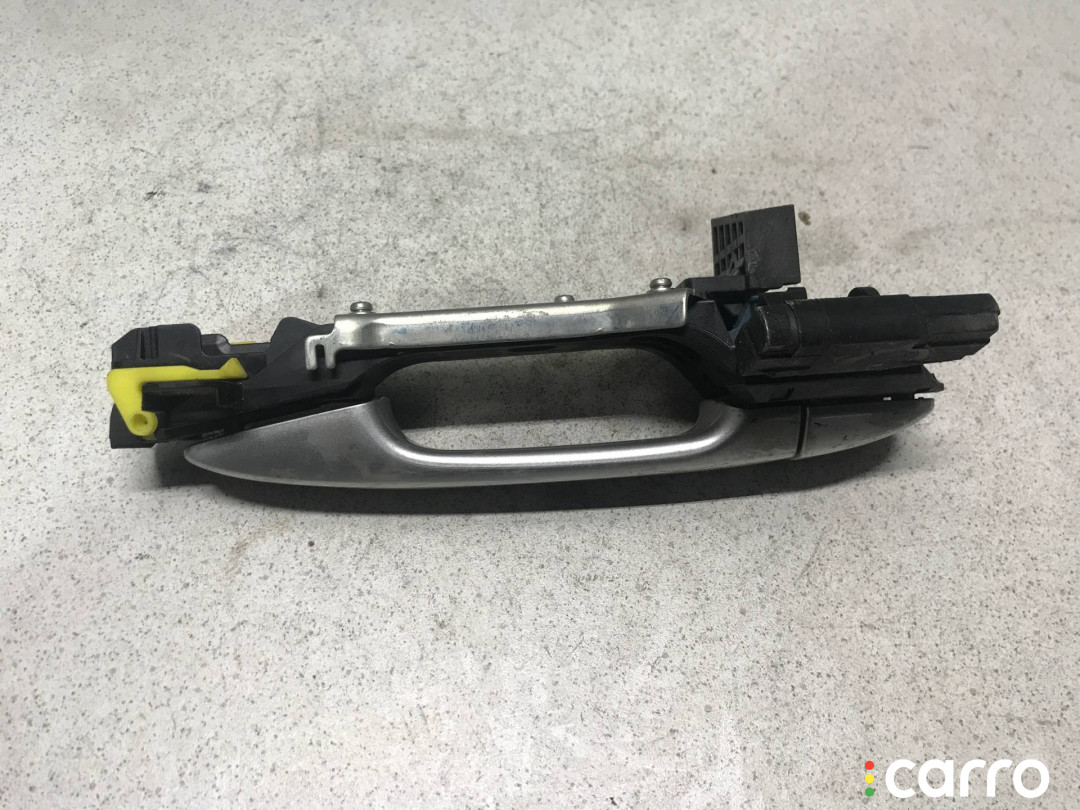 69211-74020, 6920447020, 69227-47010 ручка наружная двери задней левой Toyota Prius 3 2010г. - фото №2
