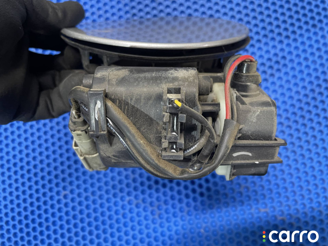 22777973 Лючок топливного бака Chevrolet Volt 2013г. - фото №2