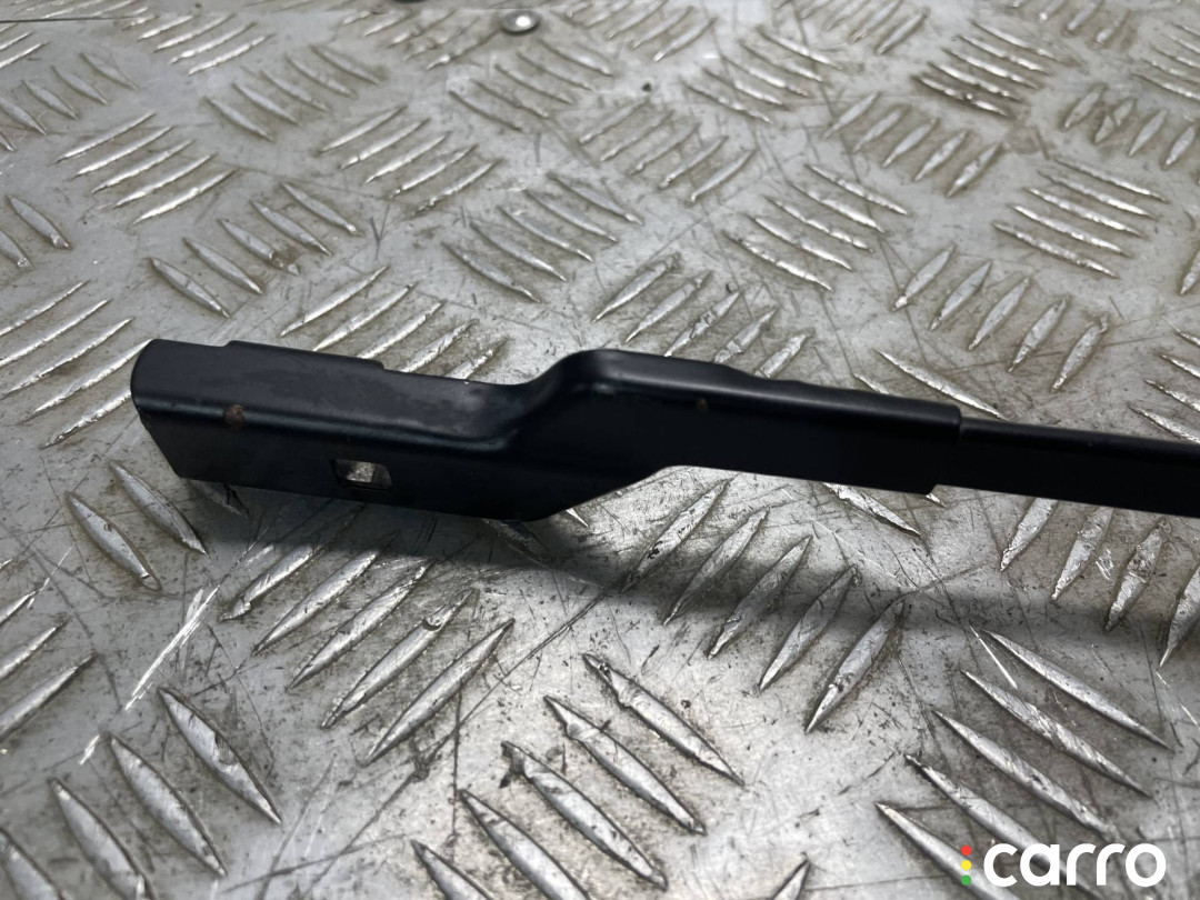 22742320 щеткодержатель (поводок стеклоочистителя, дворник) правый Chevrolet Volt 2013г. - фото №4