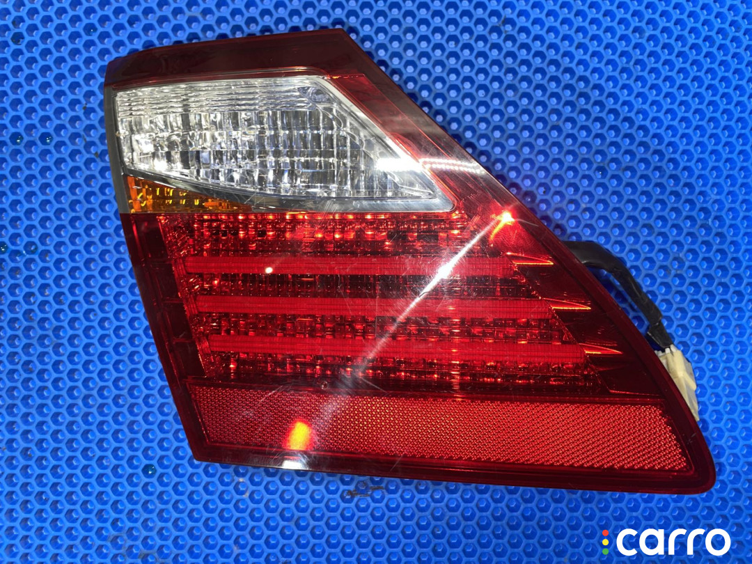 81591-50250, 81591-50270 фонарь крышки багажника левый Lexus LS 4 2011г. - фото №1