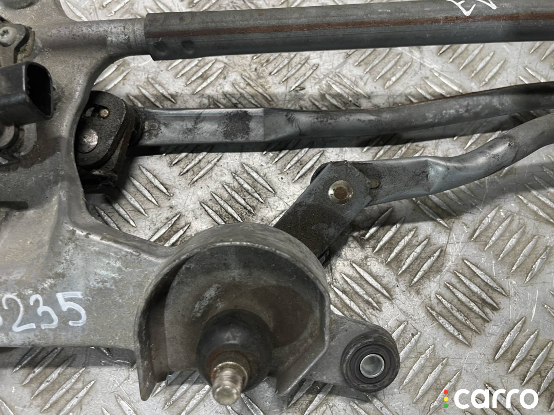 8511050140, 85150-47140 механизм стеклоочистителя (трапеция дворников) Toyota Prius 3 2010г. - фото №3