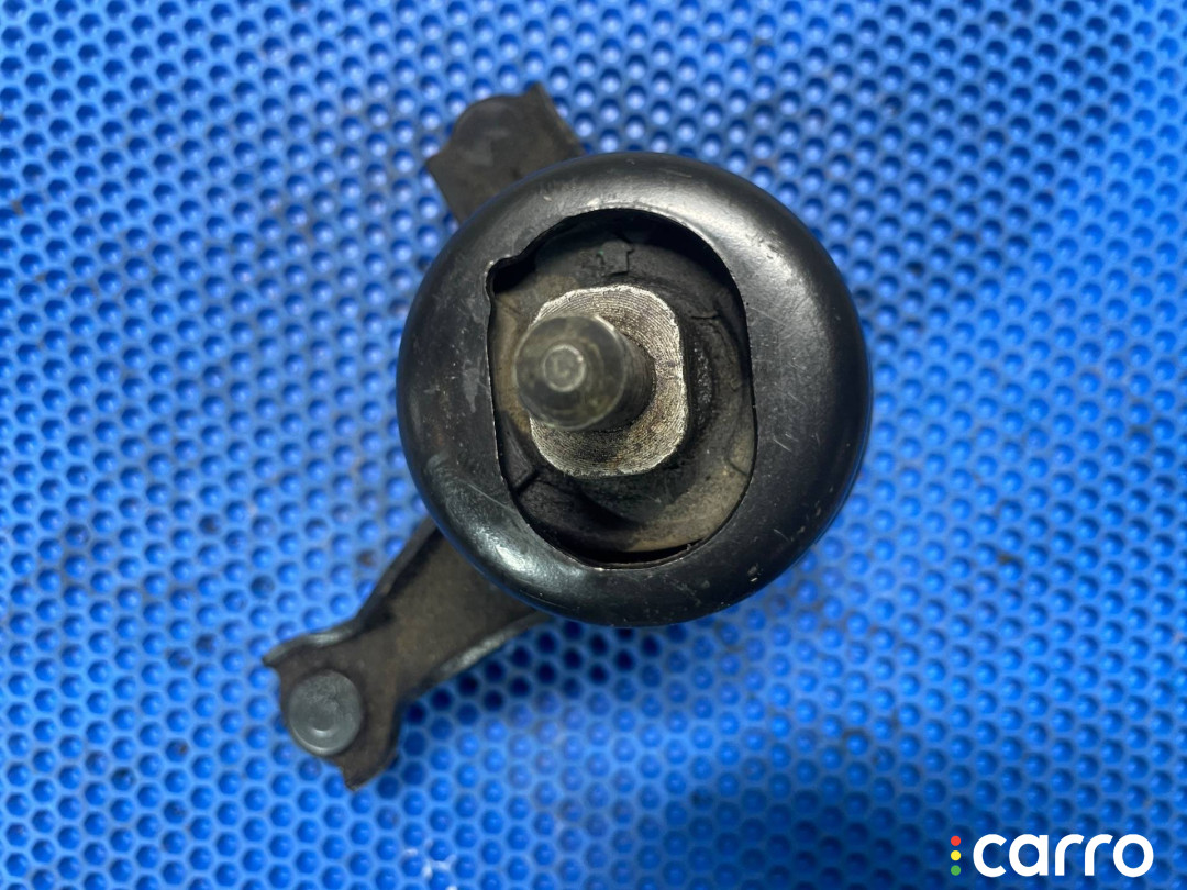 12362-0A020, 12362-0A030 Подушка крепления двигателя передняя правая Toyota Sienna 2 2005г. - фото №4