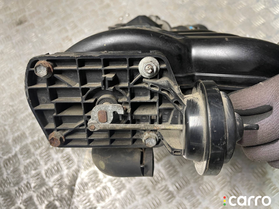 22030-0A020, 17109-0A070, 17320-0A010, 17860-0A010 заслонка дроссельная Toyota Sienna 2 2005г. - фото №4