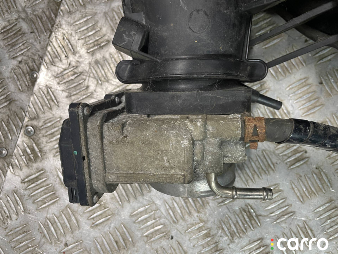 22030-0P050, 171900P041 заслонка дроссельная Toyota Sienna 2 2007г. - фото №9