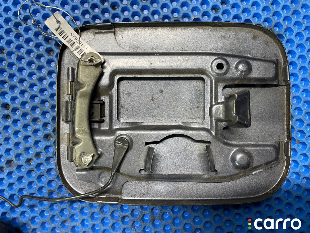77300-33052, 77350-AE010 Лючок топливного бака Toyota Sienna 2 2005г. - фото №4