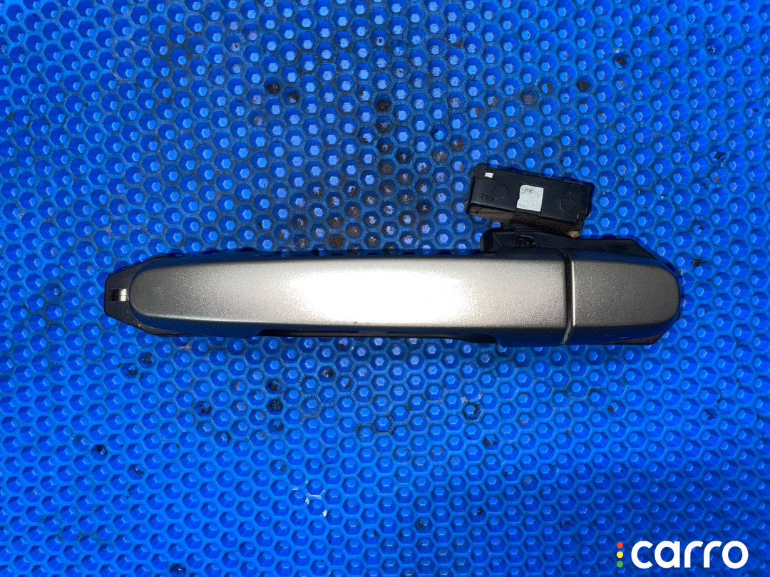 69204-33010, 69210-33080, 69227-33040 ручка наружная двери задней левой Toyota Prius 2 2007г. - фото №1