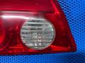81680-AE020 фонарь крышки багажника левый Toyota Sienna 2 2007г. - фото №2