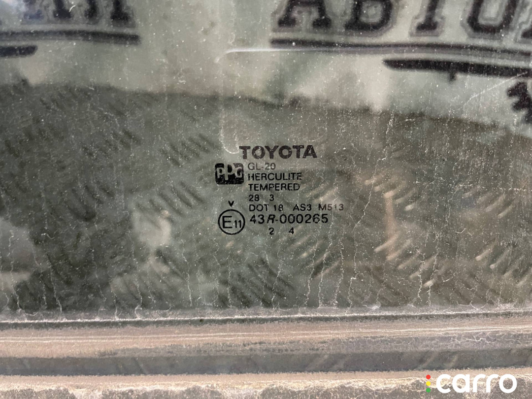 62760-08040 Стекло сдвижной двери левое Toyota Sienna 2 2004г. - фото №6