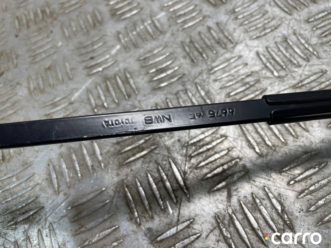 85211-AE010 щеткодержатель (поводок стеклоочистителя, дворник) правый Toyota Sienna 2 2004г. - фото №3