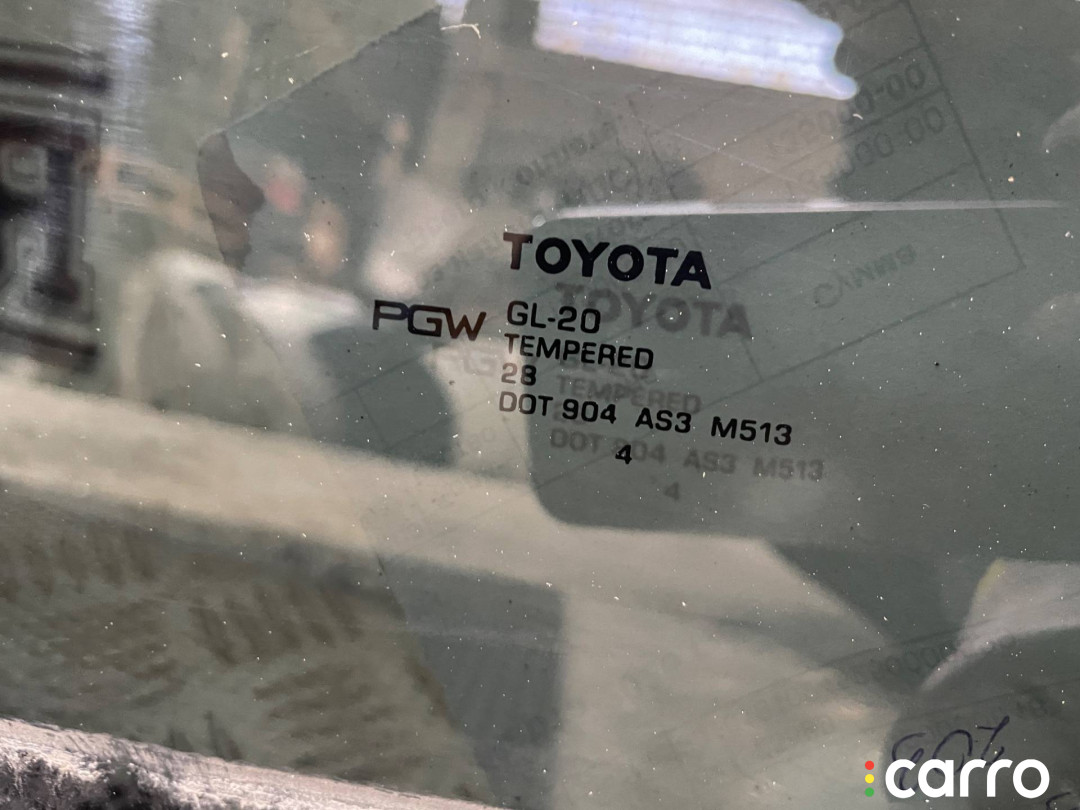 62760-08051 Стекло сдвижной двери левое Toyota Sienna 3 2019г. - фото №6