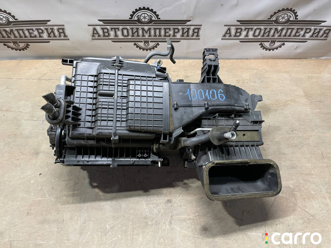 87010-08070, 87050-08020, 87050-08040, 87130-08060, 87130-08080 Отопитель в сборе (печка) Toyota Sienna 2 2005г. - фото №1