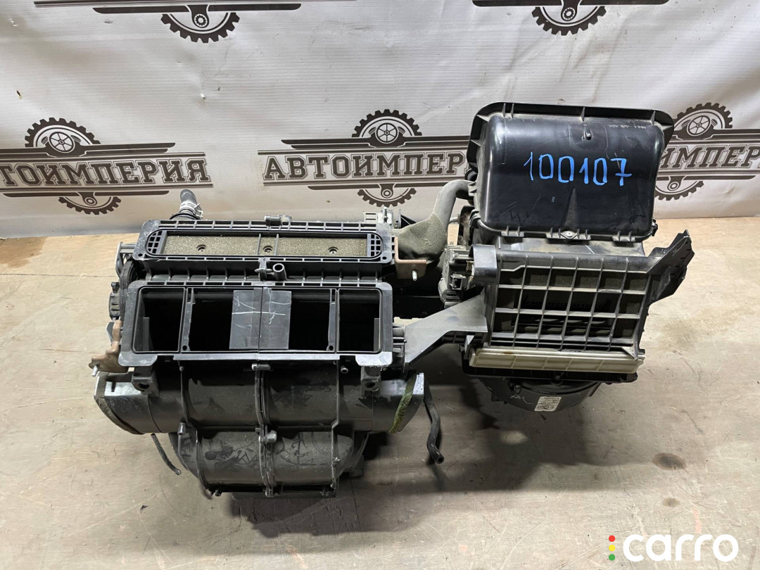 87010-08070, 87050-08020, 87050-08040, 87130-08060, 87130-08080 Отопитель в сборе (печка) Toyota Sienna 2 2005г. - фото №1