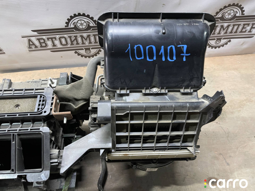 87010-08070, 87050-08020, 87050-08040, 87130-08060, 87130-08080 Отопитель в сборе (печка) Toyota Sienna 2 2005г. - фото №3