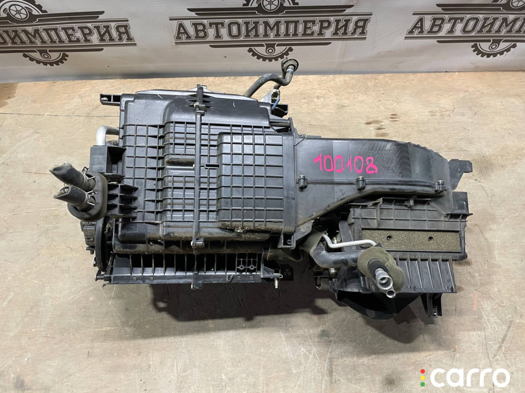 87010-08070, 87050-08020, 87050-08040, 87130-08060, 87130-08080 Отопитель в сборе (печка) Toyota Sienna 2 2005г. - фото №1