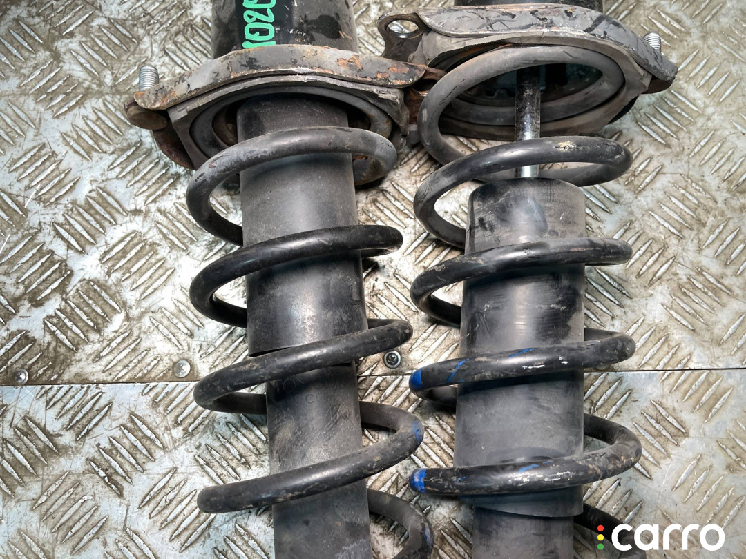 48231-47100, 48403-32010, 48530-49715, 4840132020 амортизатор задний Toyota Prius 2 2008г. - фото №4